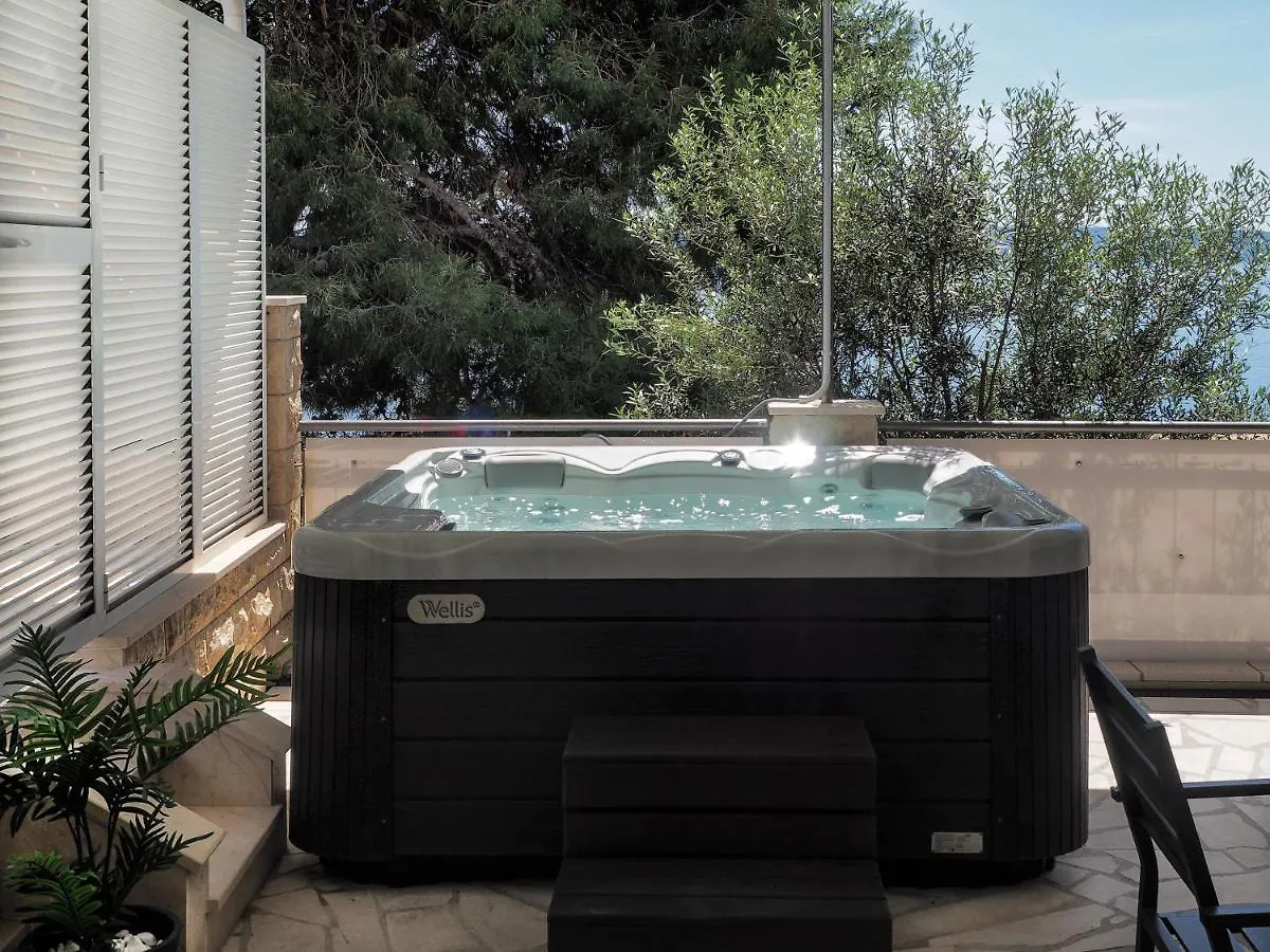 Villa Sirenis Trogir 0*,  Hırvatistan